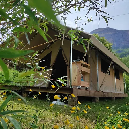 Camping Onlycamp Les Petites Roches Saint-Hilaire  Exterior foto